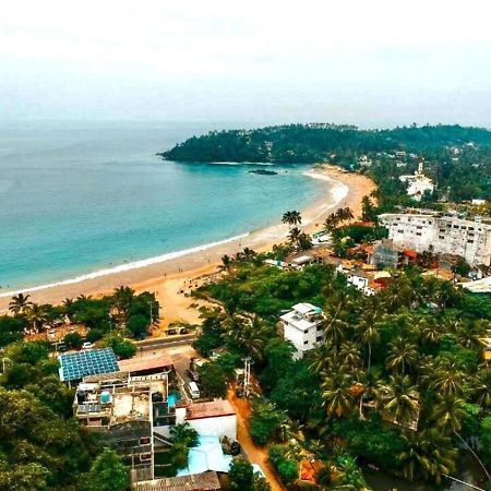 Mirissa Beach Inn Экстерьер фото