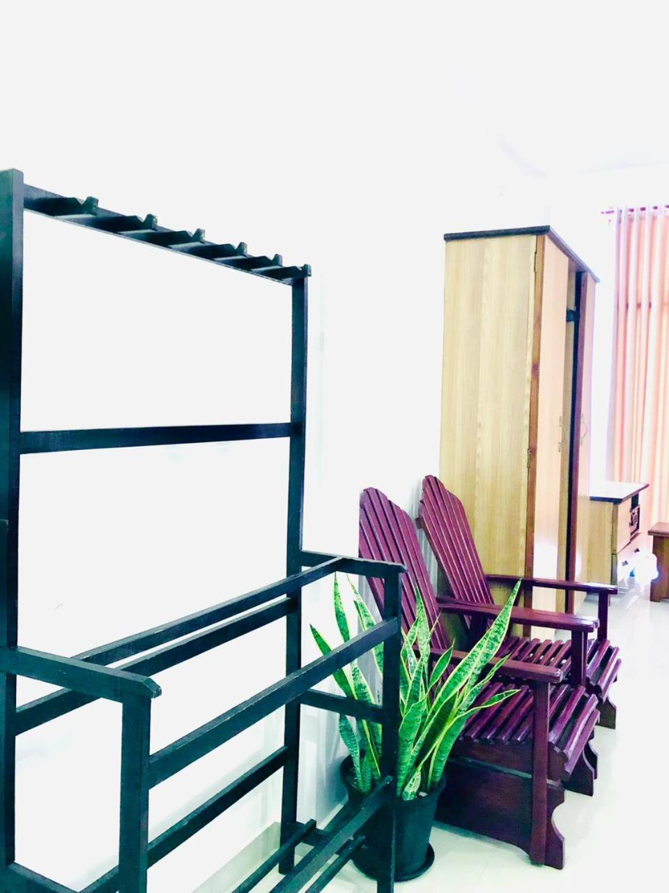Mirissa Beach Inn Экстерьер фото