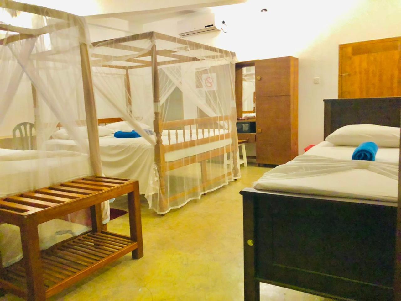 Mirissa Beach Inn Экстерьер фото